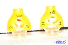 lot 22 image: 2 Piece Miniature Salt and Pepper Shakers - H...