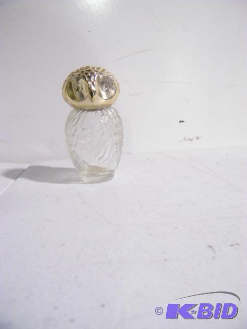 lot 262 image: Avon Baby Owl - Produced 1975-1977 - Empty - ...
