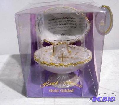 lot 341 image: Angel of Peace - Hand blown angel figurine - ...