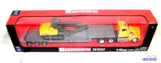 lot 75 image: Kenworth W900 Semi with Trailer and Backhoe -...