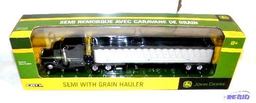 lot 76 image: Ertl John Deere&nbspSemi with Grain Hauler T...