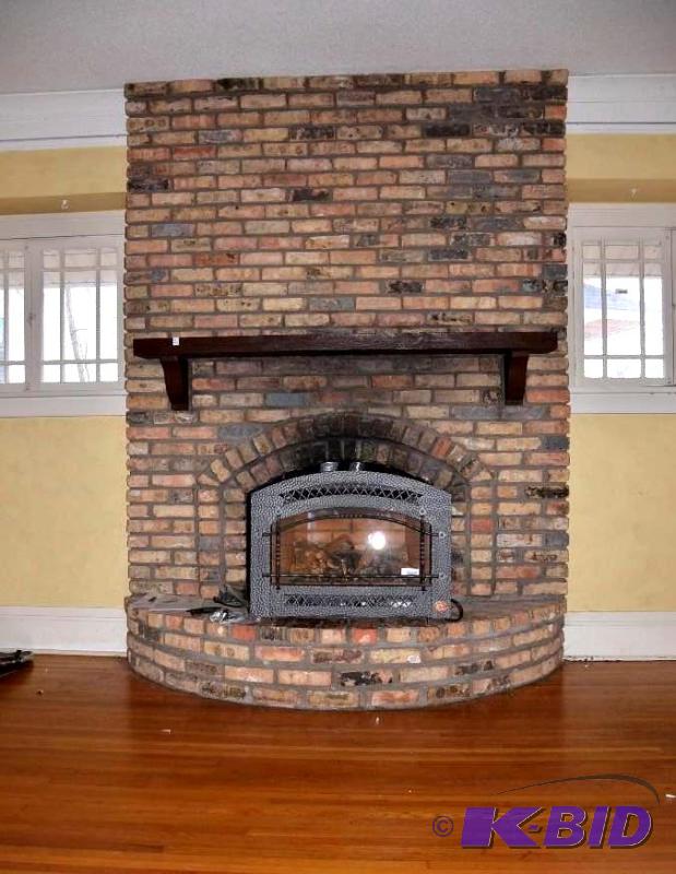 lot 31 image: Gas Fireplace. Antisan&nbspFPX. 30&quotx22&...