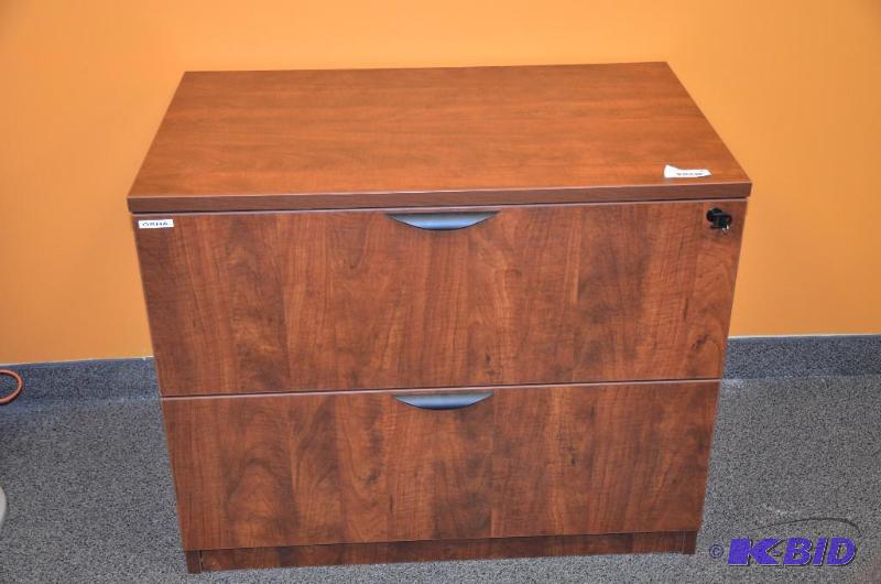 lot 14 image: Highe end Wood file cabinet 36x22x29 east Pai...