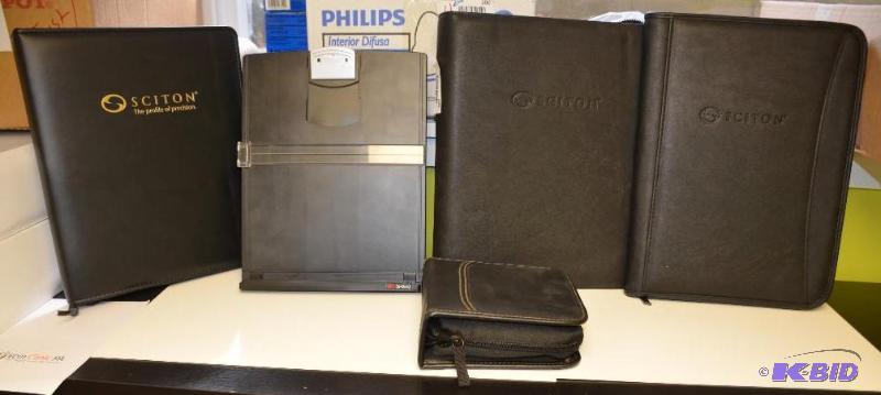 lot 186 image: 3 Leather binder folders and CD case...