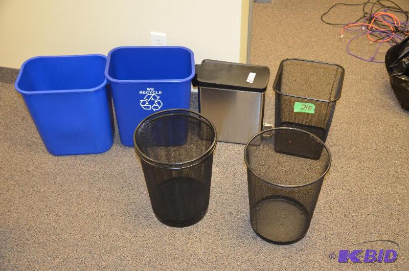 lot 210 image: 1 simplehuman stainless steel trash bin 6.5&q...
