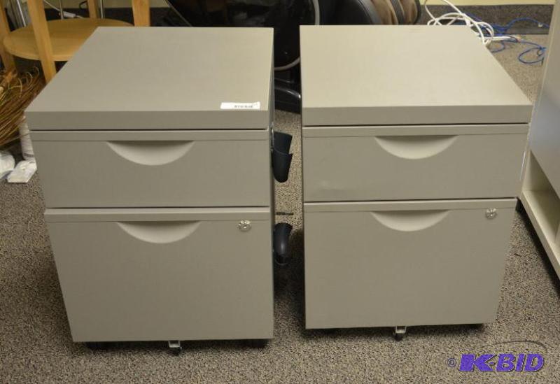 lot 212 image: Grey filing 2 drawer filing cabinet 4.25"...