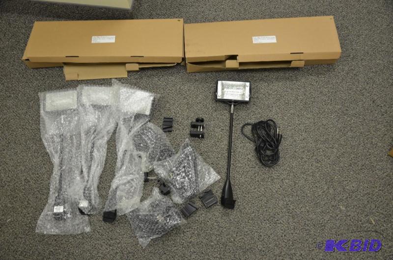 lot 214 image: 4 Lumina&nbsp120 watt Flood LightWall Washe...