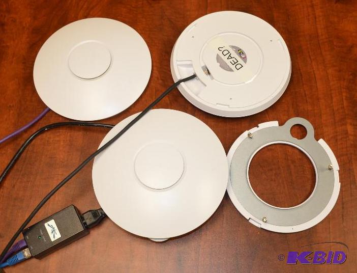 lot 281 image: 3- Software Controllers. Two are&nbspUniFi A...