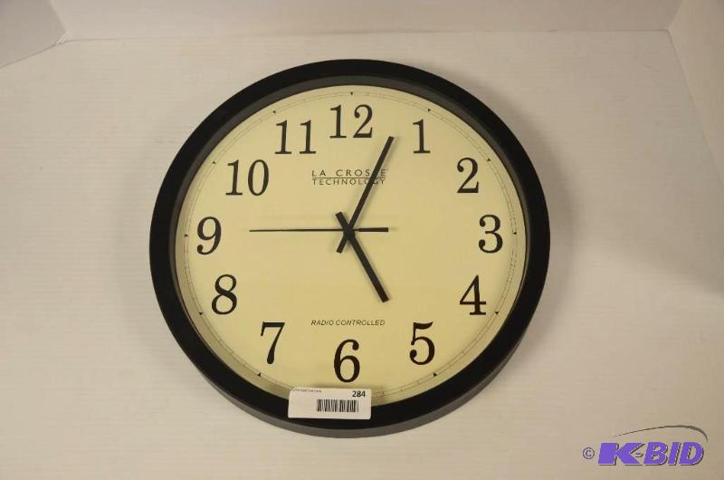 lot 284 image: 14" La Crosse Technology Radio Controlle...