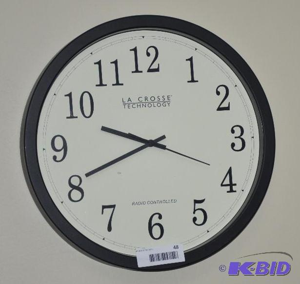lot 48 image: Lacrose Technologies clock 14...