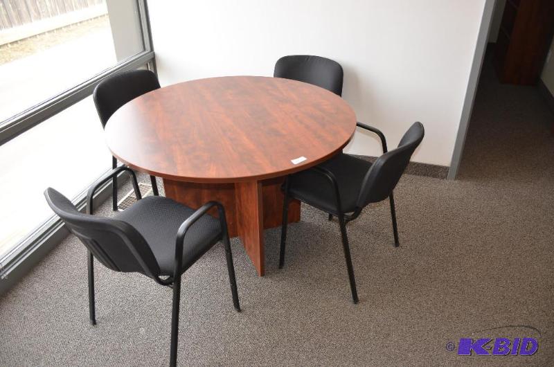 lot 60 image: Round wood table 48 with 4 chairs  ...