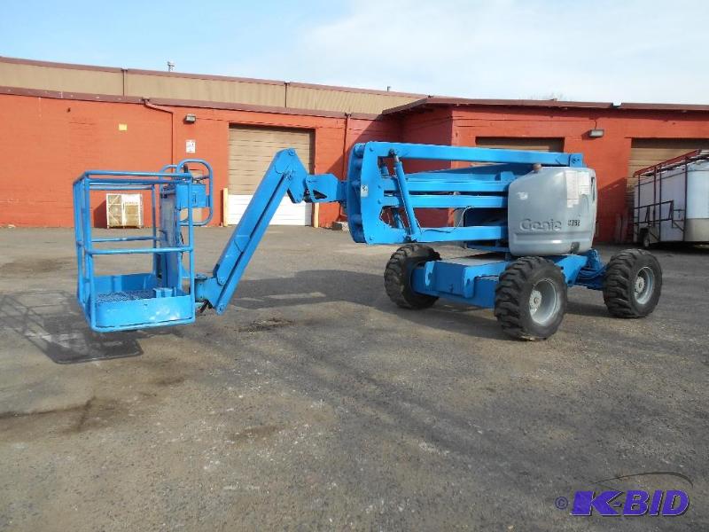 Genie Z4525 Articulated Boom Lift. Starts, Runs, Drives, Lifts.