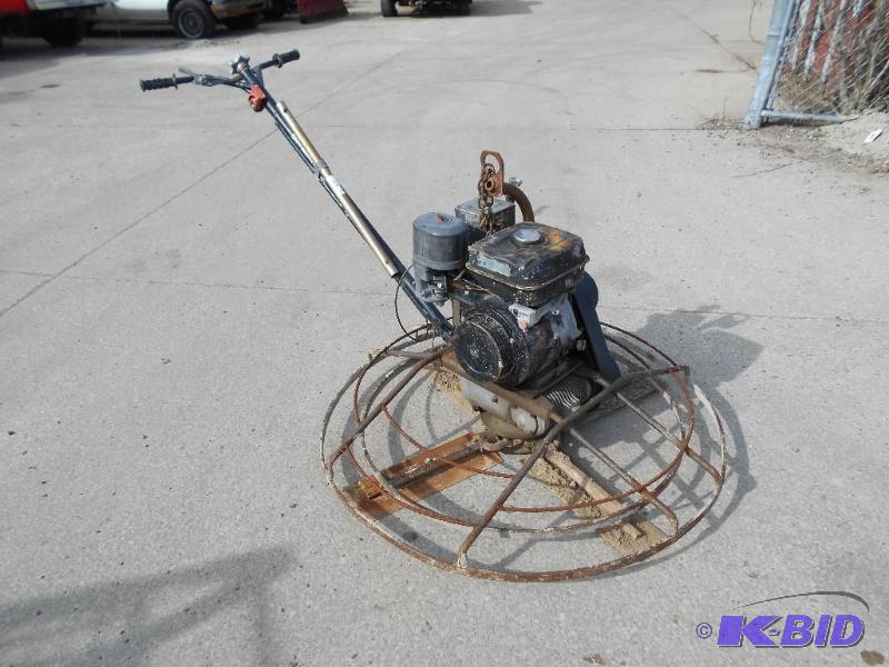 Whiteman Power Trowel. 48. Runs. No Reserve