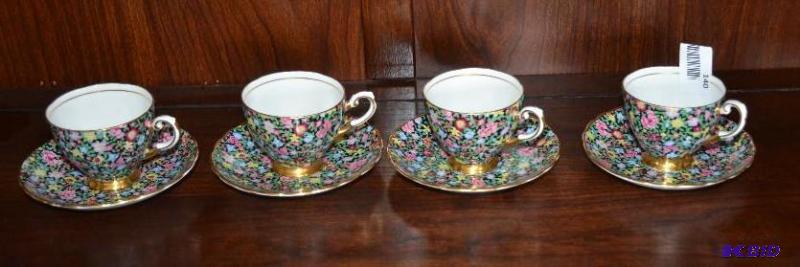 4 elegant tea cups Tuscan Fine English Bone C...