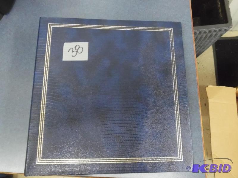 3-Ring binder