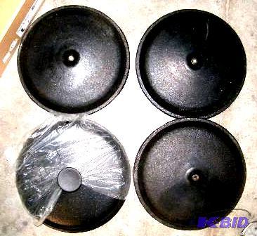 Lid Lot - (4) cast iron pan lids - 10 34&quo...