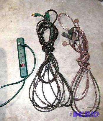 Power Cord Lot - (1) is 25 - has three diffe...