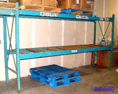 Teardrop Style Pallet Racking - (2) uprights ...
