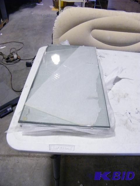 Tempered Glass Shelf Lot - 6 pieces - 19&quot...