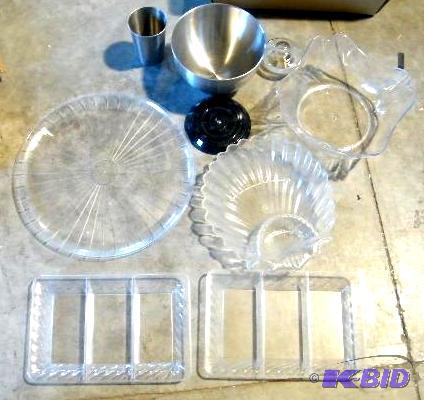 Large Lot of Servingware - Large round plasti...