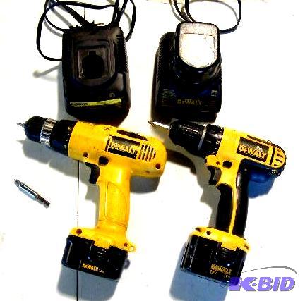 Lot of 2 Drills - 12V Dewalt&nbspcordless - ...