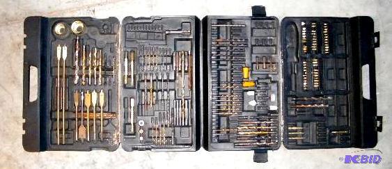 Large Lot of Drill BitsScrewdriver Attachmen...