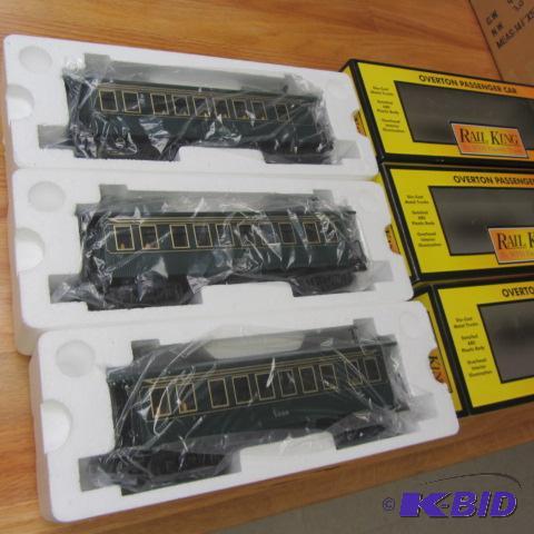Rail King Couch Cars