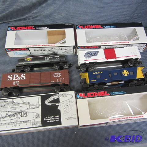 Lionel Dome Tank & Box Cars
