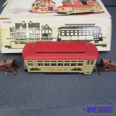 Lionel Village Trolley