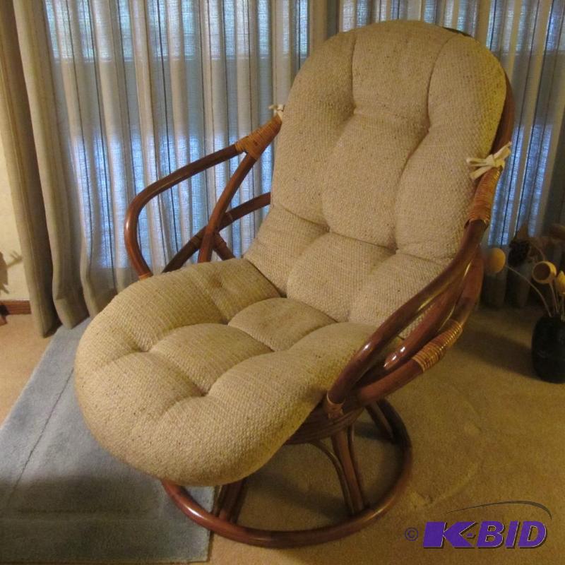Rattan Swivel Rocker