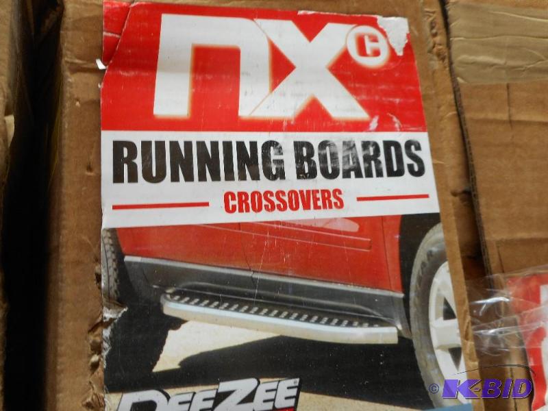 lot 10 image: Truck running boards