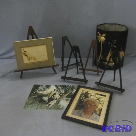Effie Photographs, Plate Stands
