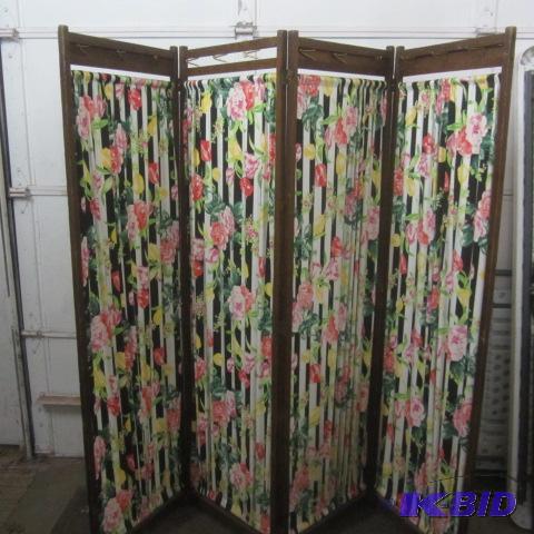 Antique Oak Privacy Screen