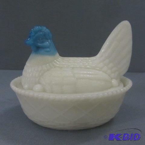 Westmoreland Nesting Hen