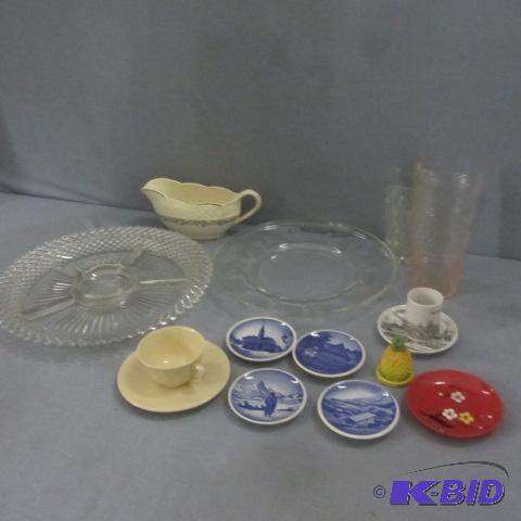 Cups & Saucers