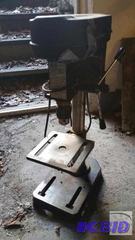lot 42 image: 5 Speed bench Drill Press
