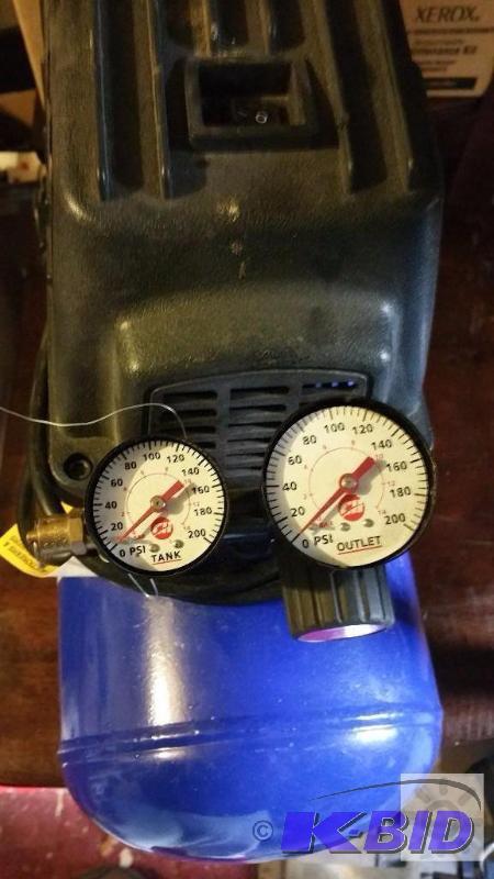 lot 46 image: Campbell Hausfeld Air Compressor