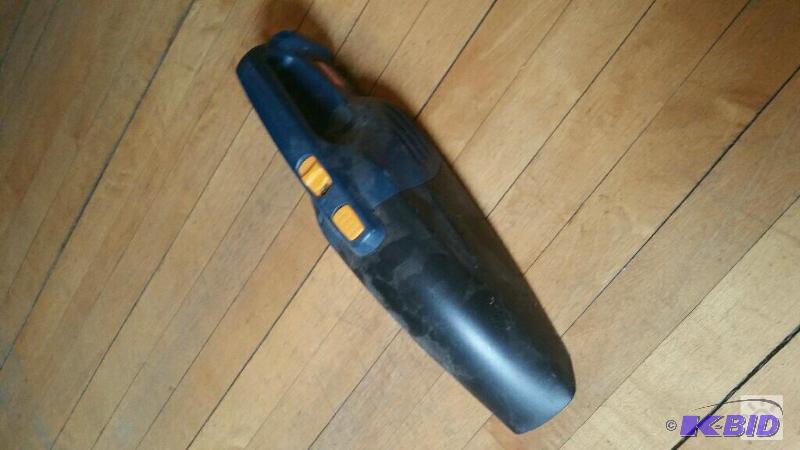 lot 518 image: Ryobi Hand vac