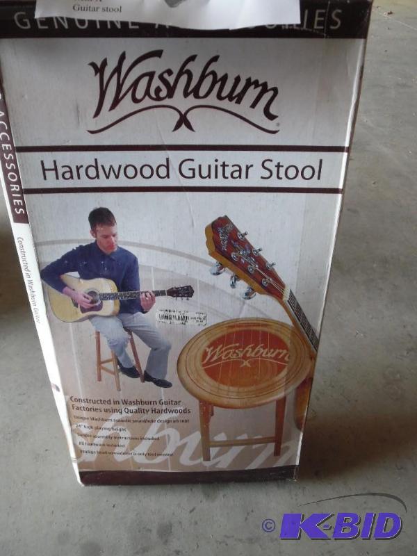 Guitar stool