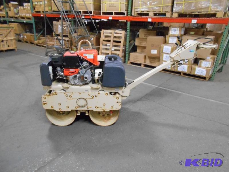 2012 Doosan DX700E Walk Behind Tandem Vibratory Roller. Runs.