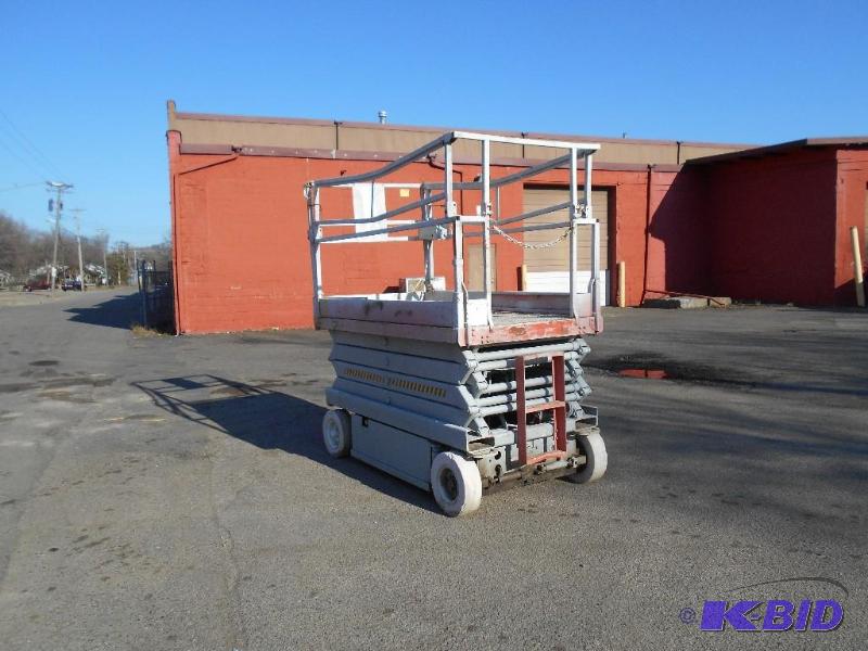Skyjack III 4626 Scissorlift. Electric. NO RESERVE
