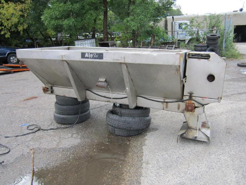 Air-Flo Stainless Steel Truck Mounted Salter  Spreader. With Controls. Destroy the Snow
