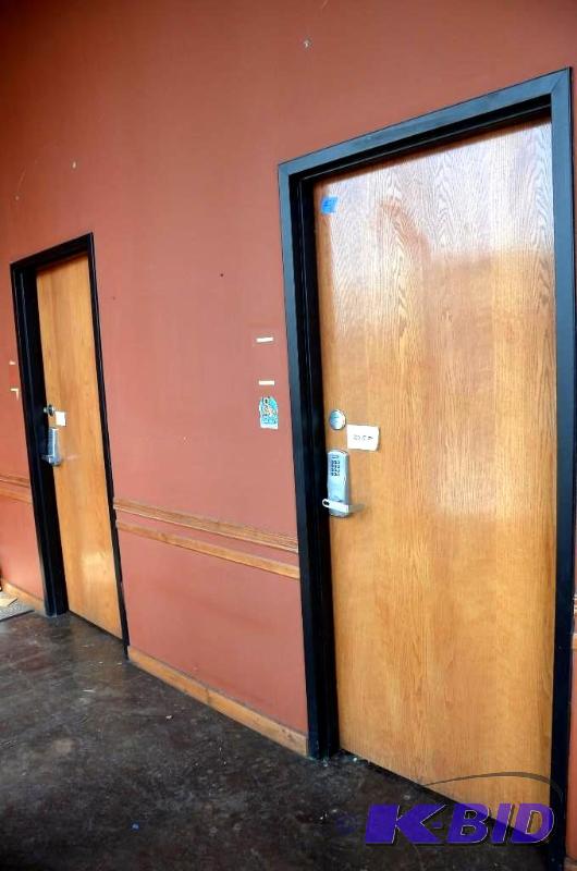 lot 21 image: 2&nbspLynden&nbspFire&nbspbathroom doors 3...
