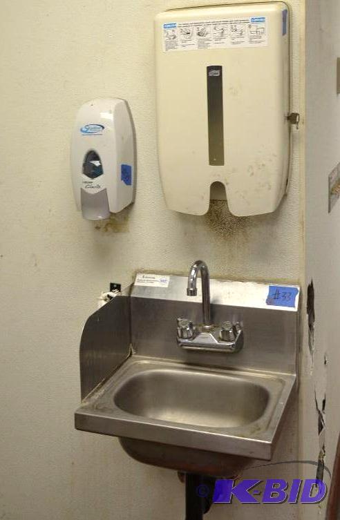lot 33 image: Pasco stainless steel kitchen sink 16&quotx1...
