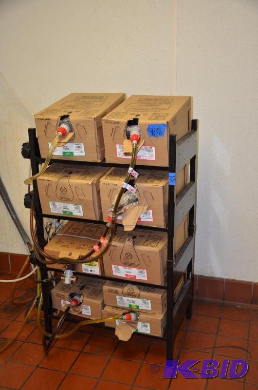 lot 38 image: Metal Pop Rack with 8&nbspFLOJET&nbspbevera...