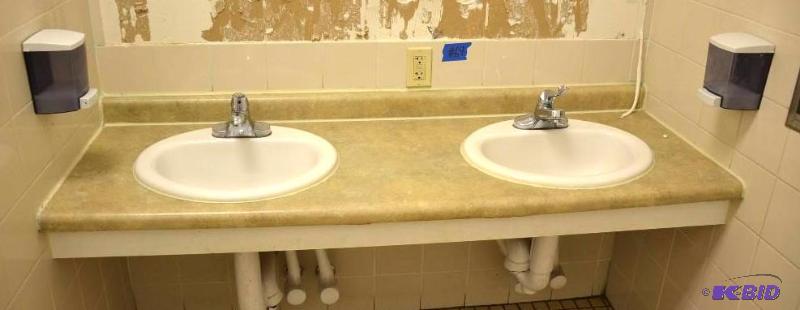 lot 69 image: Counter with 2 built in sinks 63" x 21&q...