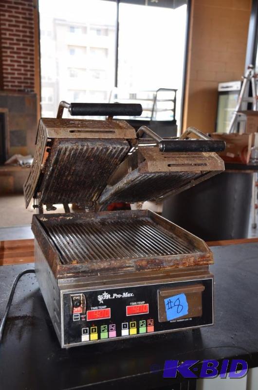 lot 8 image: Star Pro-Max Panini Press. Owner says it work...