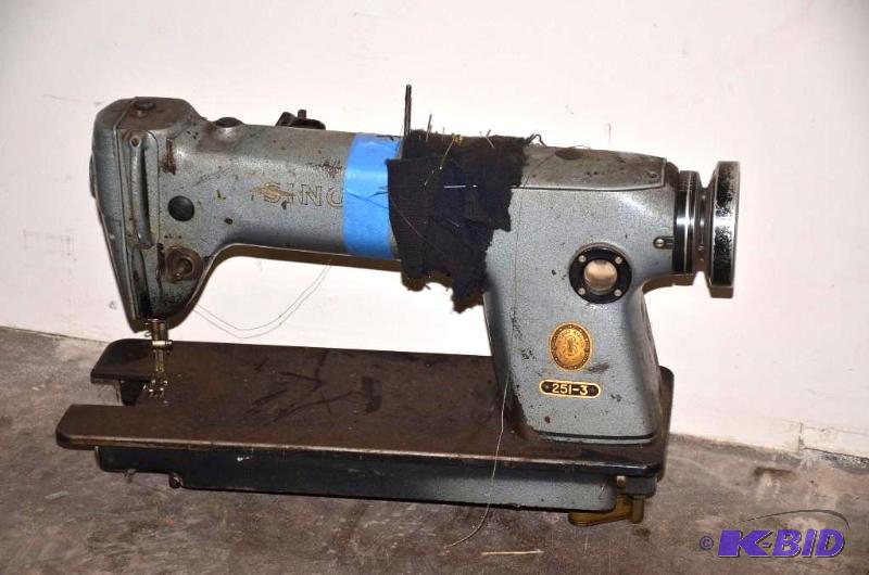 Sewing commercial sewing machine with table. ...