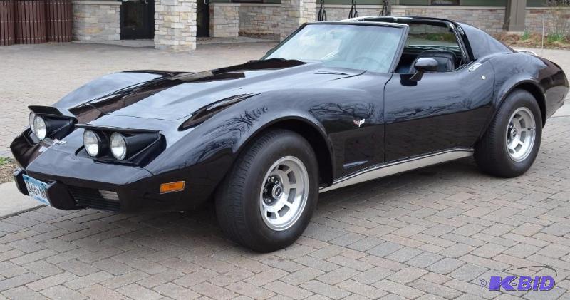 1977 Corvette with T-Tops and a 350 Crate Mot...