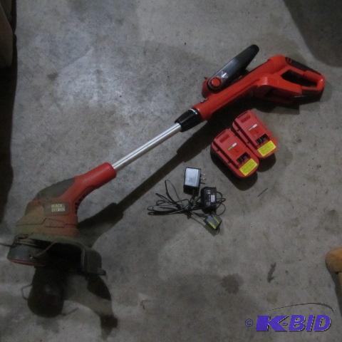 lot 113 image: B&D String Trimmer 18V
